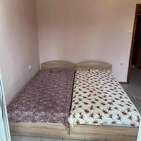 Нощувки Apartment Plovdiv